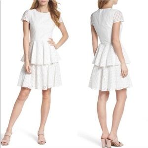 Gal Meets Glam Daisy Tiered Lace Fit And Flare Dress Size 6